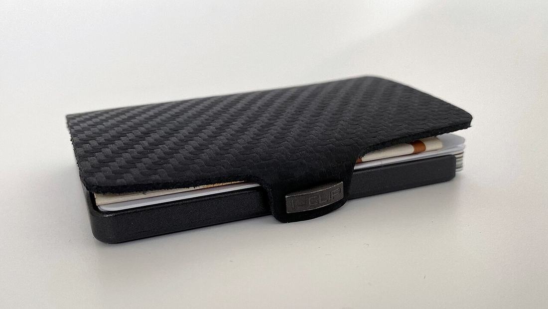A slim wallet